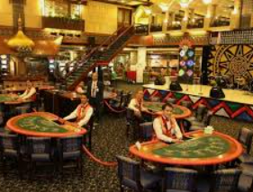 金女王模拟器(无限金币)最新版